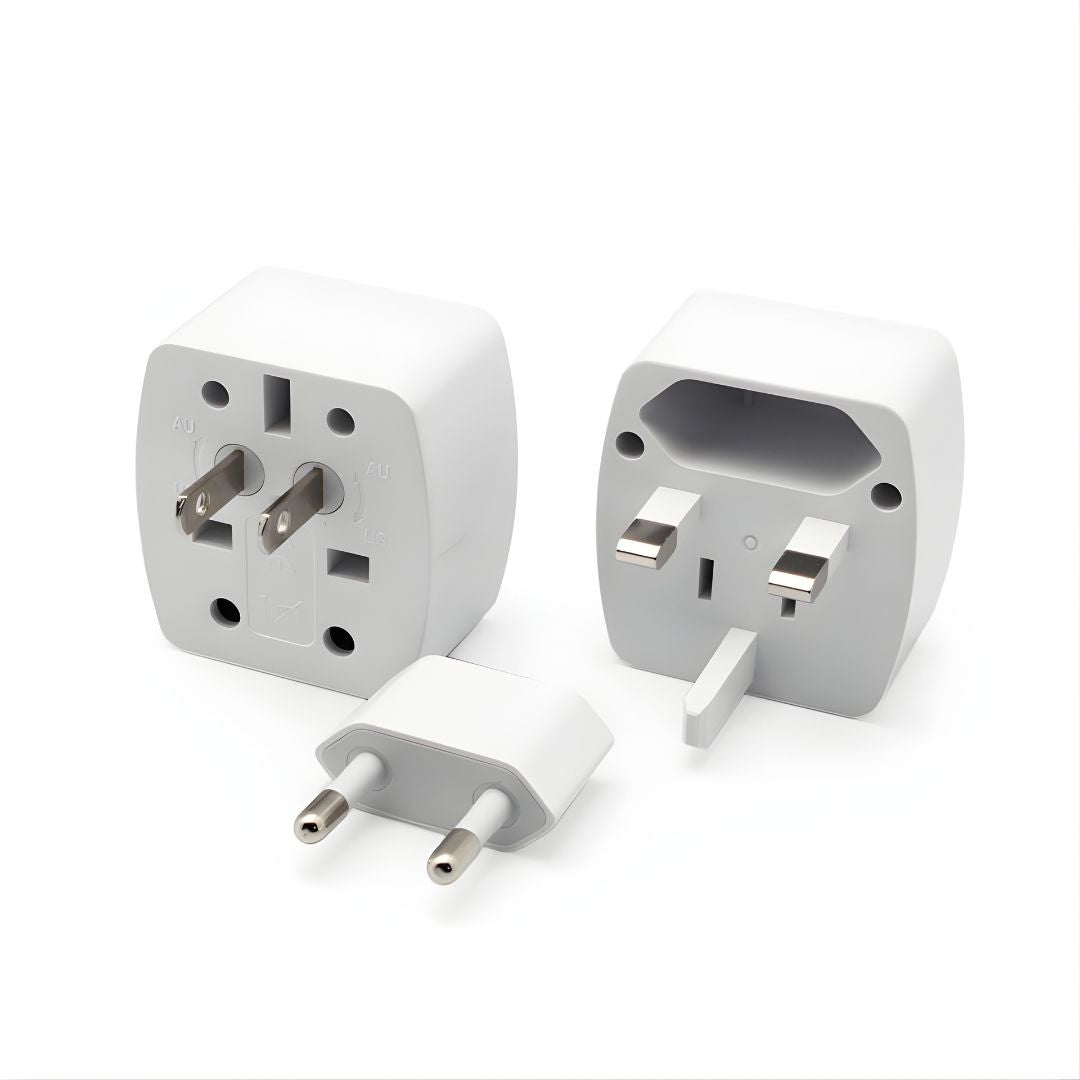 LDNIO Z4 univerzalni svetski putni adapter u beloj boji - kompaktan dizajn