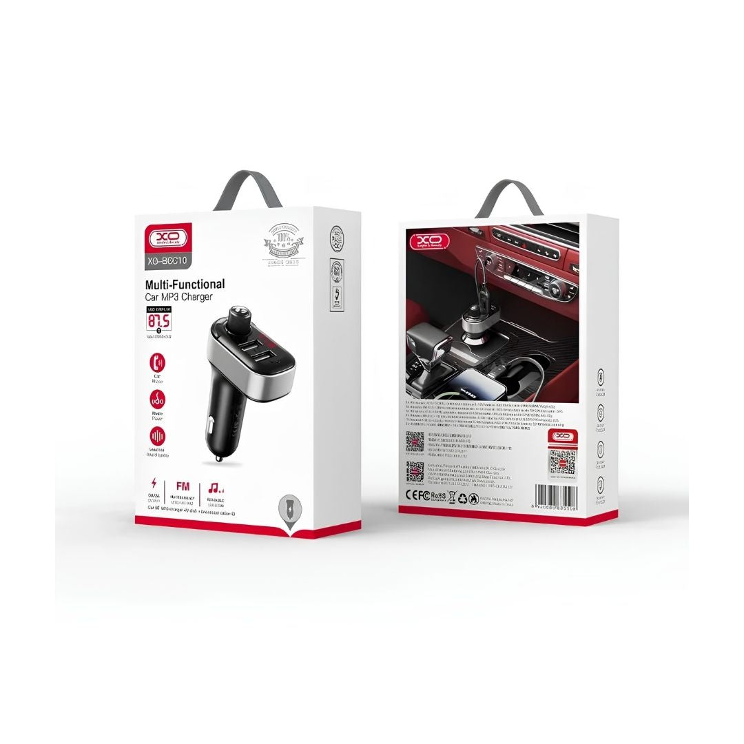 XO-BCC10 Bluetooth transmiter postavljen u utičnicu za upaljač u automobilu, spreman za hands-free pozive i strimovanje muzike.